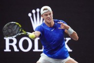 Deadspin | ATP roundup: Top-seeded Holger Rune (leg) forced to retire from Stockholm semi