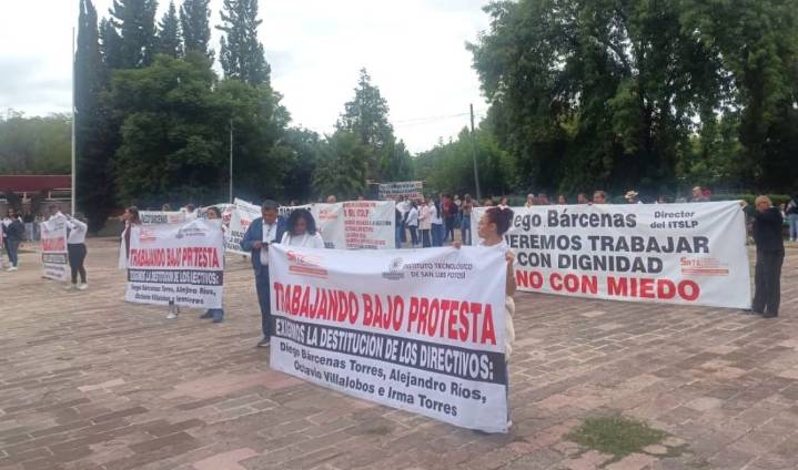 Vuelven a manifestarse administrativos y docentes del ITSLP