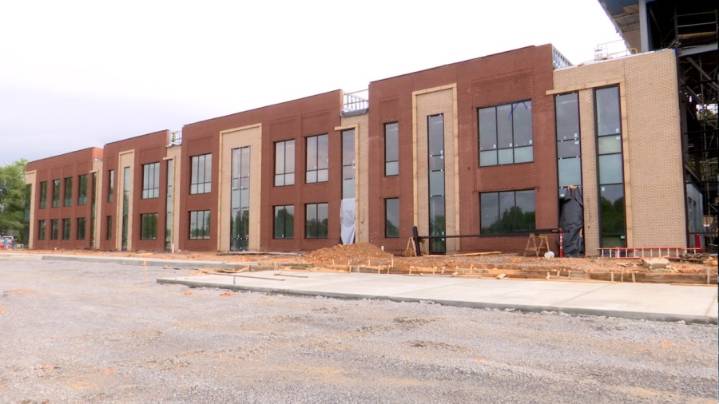 Nashville State helps Dickson students stay local, fast
