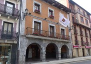 Una avería en la red de abastecimiento deja todo Lasarte