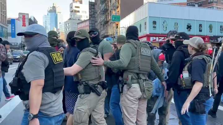 Federal agents carry out joint ICE crackdown on NYC's Canal Street: Official