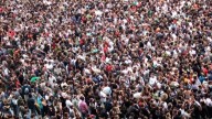 Huge Crowd for Kate Bowler has People Thinking Taylor Swift is in Town