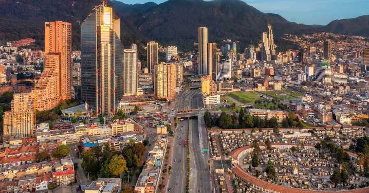 Esta ciudad de Colombia, entre los finalistas de los premios Earthshot de medioambiente
