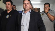 Flávio Bolsonaro sugirió que Estados Unidos bombardee lanchas en Brasil