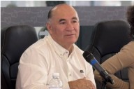 Galindo intenta engañar alza de impuestos con UMAs