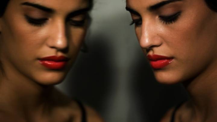 What does it mean if your face becomes asymmetrical in midlife?
