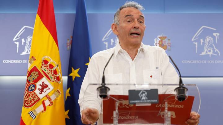 El submarino: Pelea por la extrema izquierda