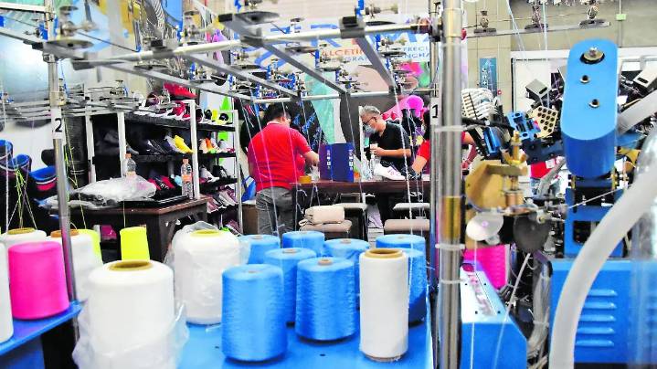 T-MEC debe mantener reglas de origen en textiles