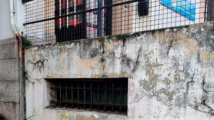Familias de alumnos del colegio de Prácticas reclaman "ya" una solución para las graves deficiencias del centro