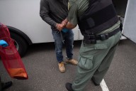 Inmigrante se autodeportó después de 16 años en EE.UU. y dejó a toda su familia en Michigan