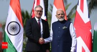 Breaking News Live Updates: PM Modi welcomes UK PM Keir Starmer to Raj Bhavan in Mumbai