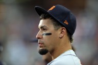 El puertorriqueño Javier Báez y su fundación construirán un centro para personas con espina bífida