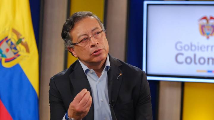 Juez le ordena a Gustavo Petro retractarse por comentarios sexistas; ¿qué dijo?