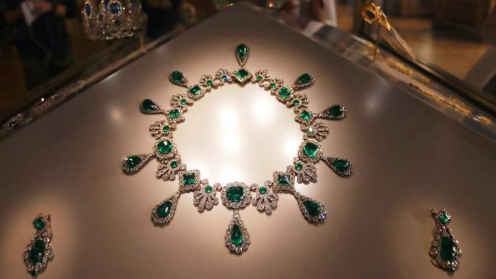 Las 32 esmeraldas de Muzo, Boyacá: historia de las joyas colombianas robadas del Museo del Louvre en París