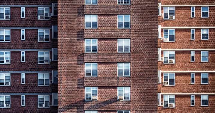 Amancio Martínez, experto inmobiliario: «Invertir en inmuebles tiene beneficios que muchos desconocen»