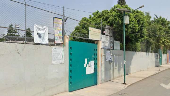 Caso Nicole: Compañeras Golpean a Menor Por Usar Tenis "Piratas", en Secundaria 324 de Tláhuac