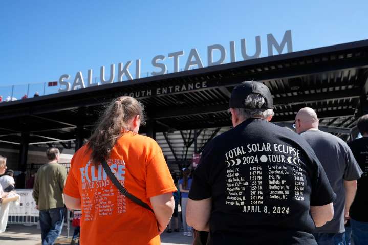 Where to watch Northern Iowa Panthers vs Southern Illinois Salukis college football streaming live on demand without cable for free today; kickoff time, TV channel