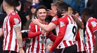 Sunderland remonta y vence al Chelsea con gol en tiempo añadido