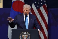 Trump ordena probar armas nucleares de EEUU tras maniobras de Rusia