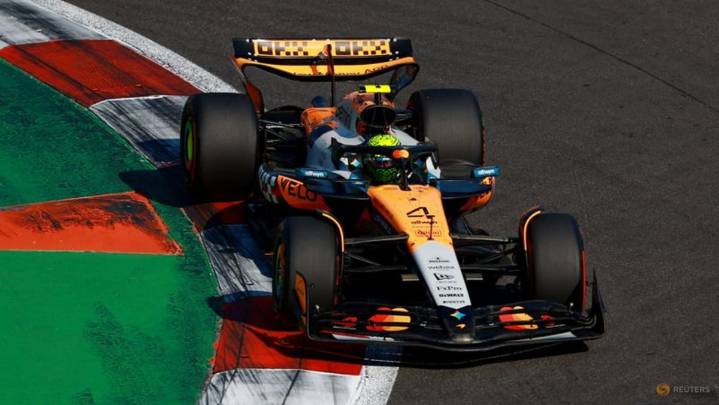 Norris on pole in Mexico City, Piastri to start seventh