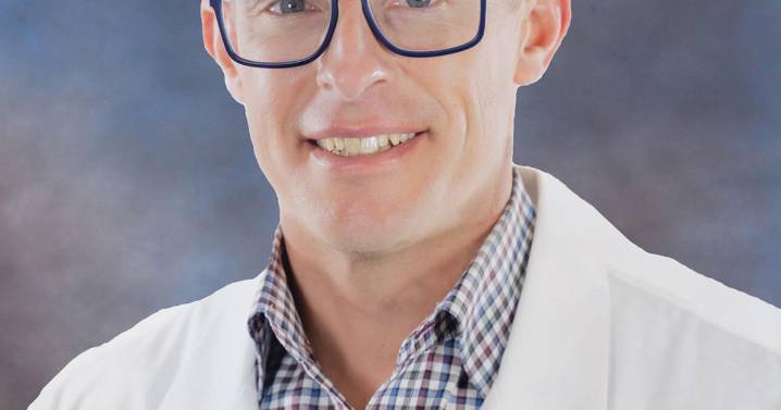 Freeman physicians receive recognition from Newsweek