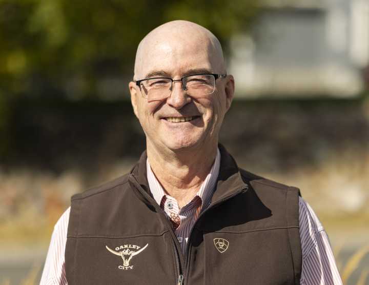 Mayor Zane Woolstenhulme strives to continue steady stewardship of Oakley