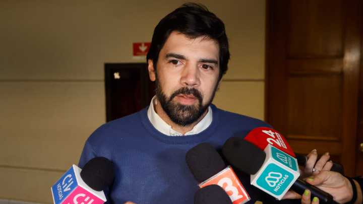 Corte de Apelaciones revisa solicitud de desafuero de diputado Joaquín Lavín León