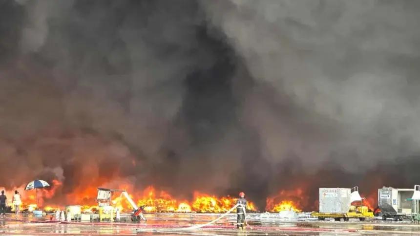 All Flights Suspended At Dhaka Airport After Major Fire Breaks Out At Cargo Terminal [Watch]