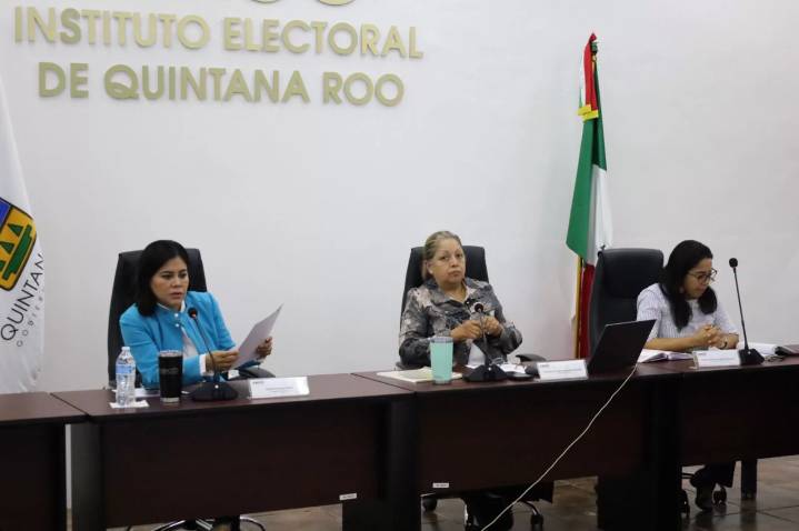 IEQROO aprueba lineamientos y manuales para fortalecer la transparencia institucional