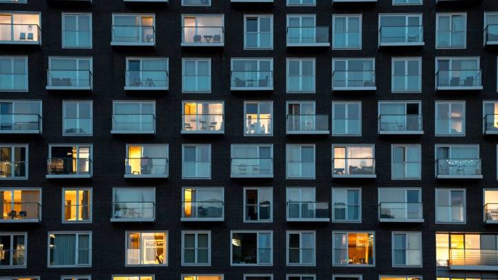 Labour allows developers to cut affordable homes targets and offers them tax breaks