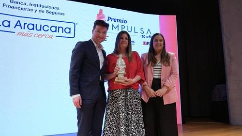 Caja La Araucana obtiene el Premio Empresas Impulsa 2025 en la categoría Banca, Instituciones Financieras y Seguros