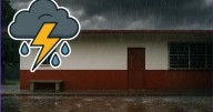 Mantienen bajo vigilancia posible suspensión de clases por tormenta tropical