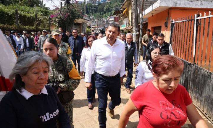 Armenta supervisa reconstrucción en Huauchinango y promete apoyos a damnificados por lluvias