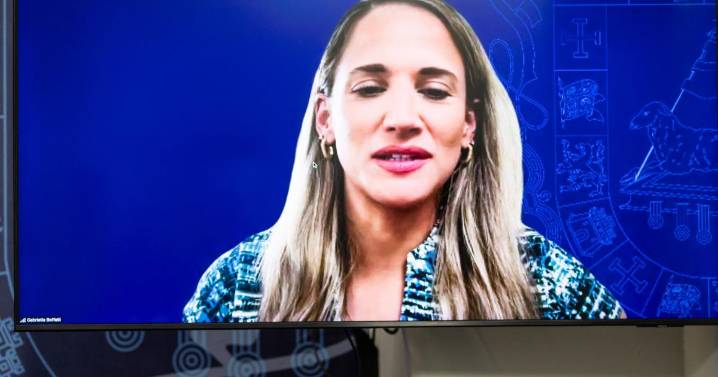 Fondos de Hacienda y Familia cubrirán el PAN en noviembre