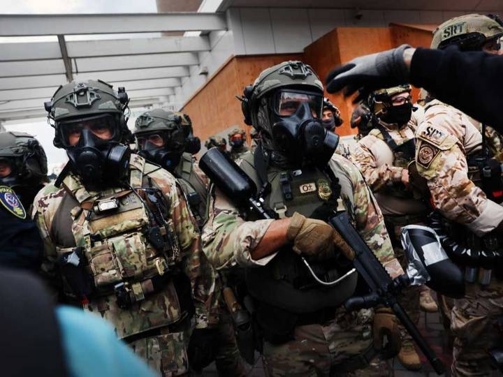 Judge temporarily blocks Trump from deploying troops in Portland