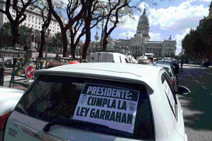 Cacerolazo en el Garrahan porque Milei no aplicará la Ley de Emergencia Pediátrica