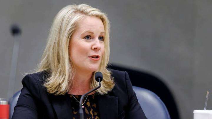 How to fix Florida’s voucher funding snags? Parents, lawmakers want answers