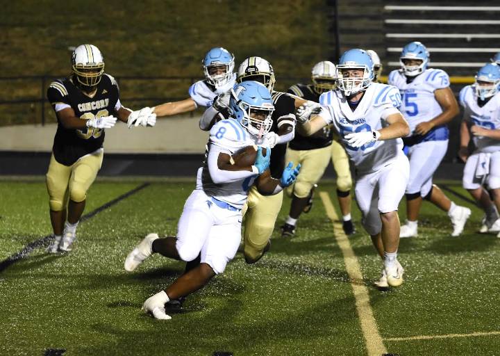 High school football: West celebrates homecoming, pounds Raiders