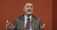 La extraña pregunta que le hicieron a Pérez-Reverte y que el académico no pudo responder