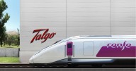 Talgo afronta otra posible multa de Renfe sin que se haya resuelto aún el desembarco de Sidenor