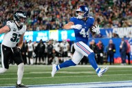 Cam Skattebo, Jaxson Dart lead Giants past Eagles