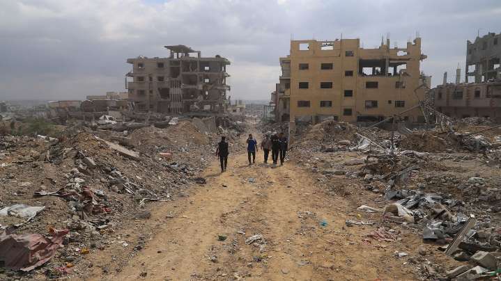 U.S. scrambles to save Gaza peace deal amid new clashes