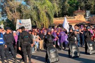 Milei en Paraná: despliegue policial evitó enfrentamiento entre manifestantes y libertarios