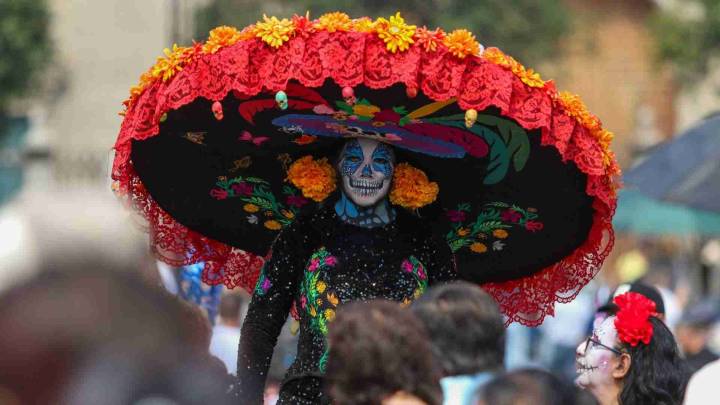 ¿Qué Va a Pasar en Noviembre 2025? Del Día de Muertos Hasta El Buen Fin y Más