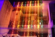 Buy light strings only of firms registered with BIS