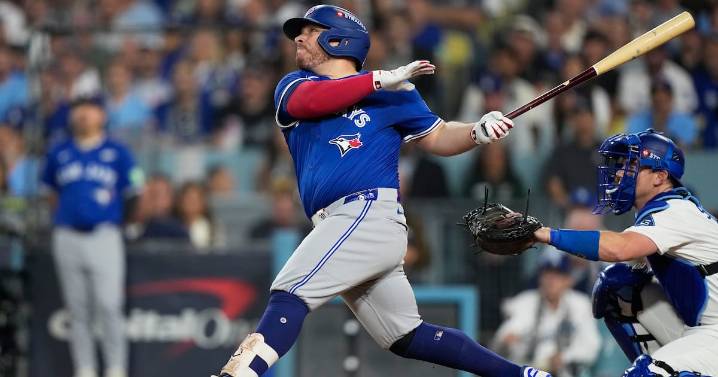 ¿Quién es Alejandro Kirk, el mexicano que sueña con la gloria en la Serie Mundial?