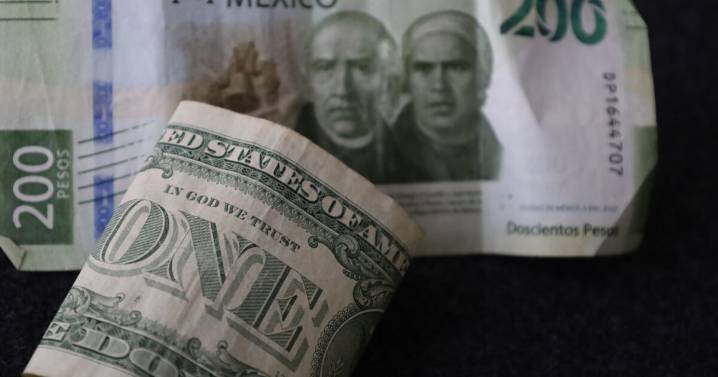 El peso avanza tras reporte de inflación de EU