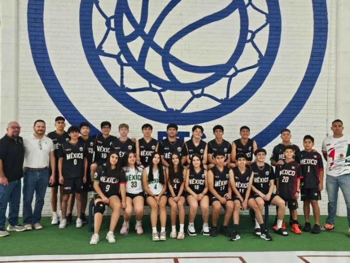 Uniforman a chihuahuenses rumbo al mundial de básquet en Madrid