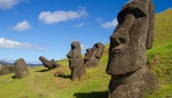 Científicos prueban que los moáis de Rapa Nui 'caminaron'