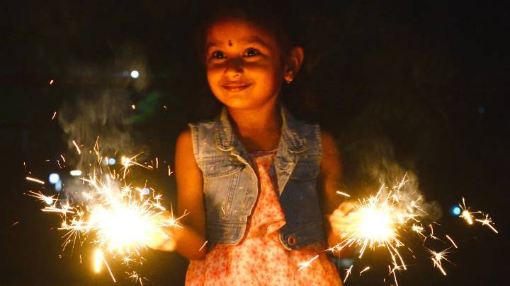 Delhi CM welcomes SC nod for green firecrackers, urges people to use them responsibly